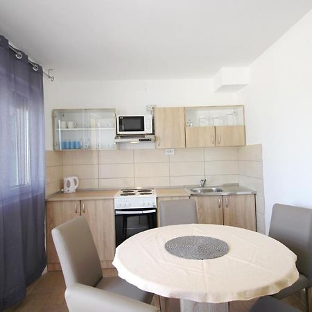 Apartment Suzy Nin Luaran gambar